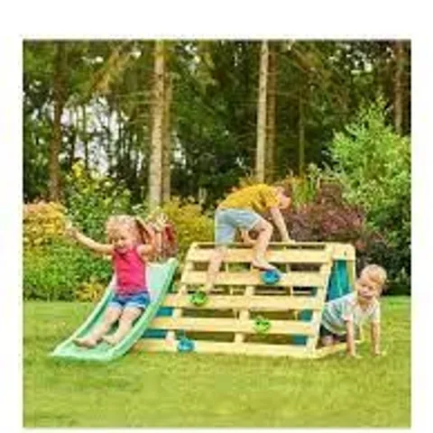 BOXED TP WOODEN CLIMB & SLIDE