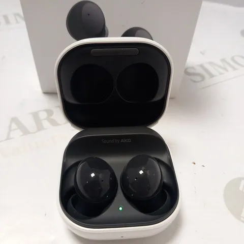 BOXED SAMSUNG GALAXY BUDS 2 EAR BUDS