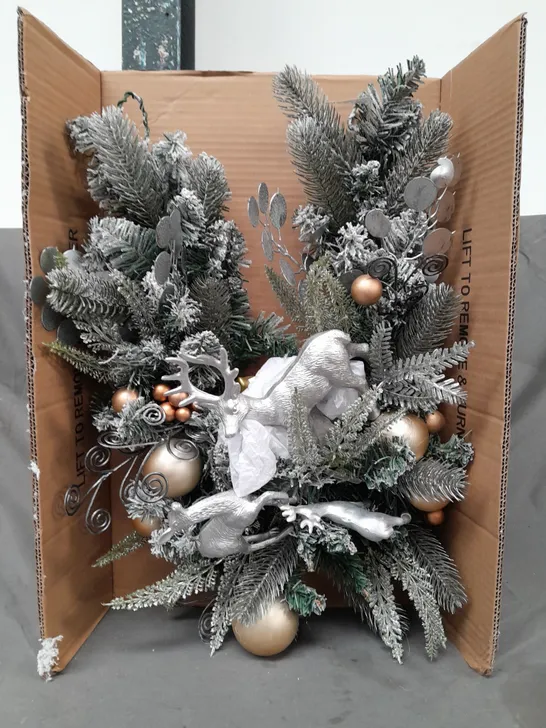 BOXED UNBRANDED FESTIVE DECORATION