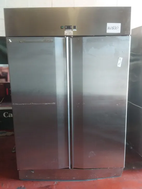 LARGE DISPLAY FRIDGE 