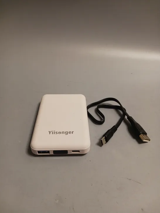 TIISONGER POWERBANK IN WHITE WITH TYPE-C CABLE INCLUDED