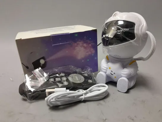 BOXED ASTRONAUT NEBULA PROJECTOR