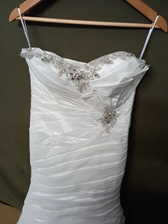 KENNETH WINSTON EMBELLISHED WEDDING DRESS - SIZE UNSPECIFIED