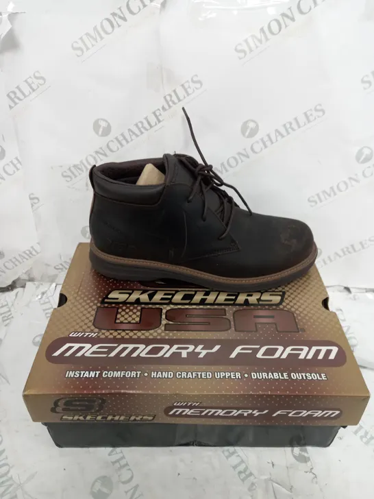 BOXED SKECHERS USA LEATHER BOOTS, CHOCOLATE - SIZE 9