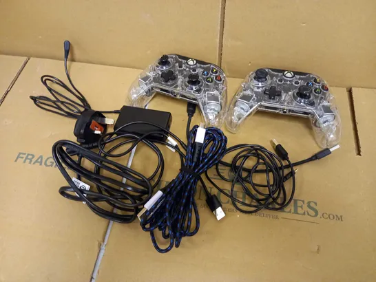 LOT OF ASSORTED ELECTRICALS INCLUDING XBOX CONTROLLERS, USB CABLES