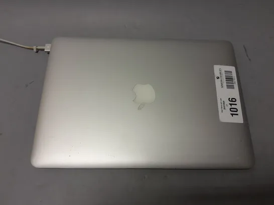 APPLE MACBOOK AIR - A1466 