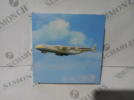 BOXED ANTONOV 1:400 AN-225 MRIYA MODEL