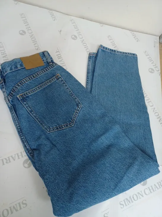 PULL AND BEAR MOM DENIM JEANS SIZE 14