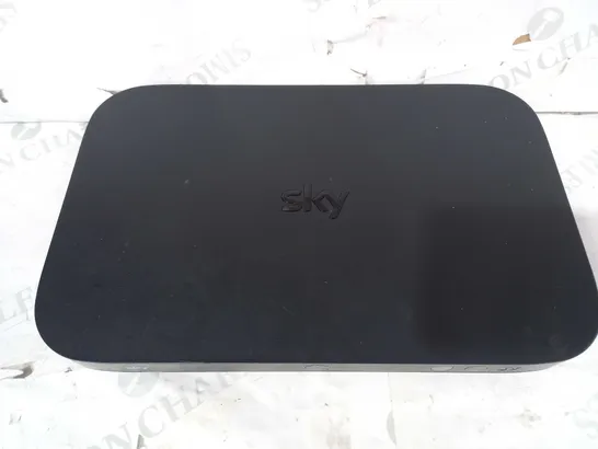 SKY ES340D8 Q HUB WIRELESS ROUTER