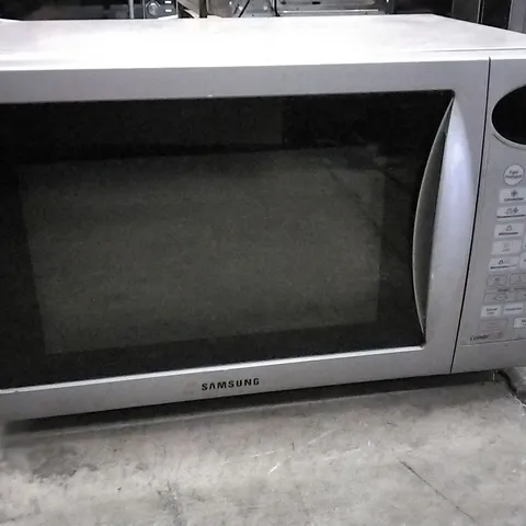 SAMSUNG 850W MICROWAVE OVEN