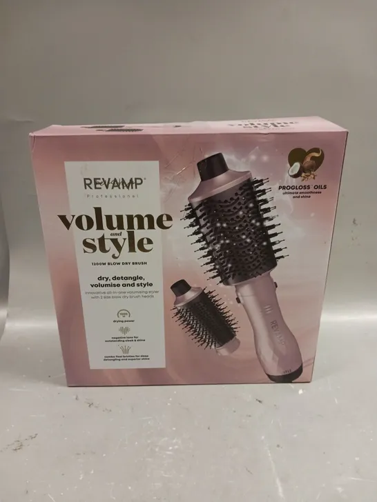 BOXED REVAMP VOLUME & STYLE 1200W BLOW DRY BRUSH 