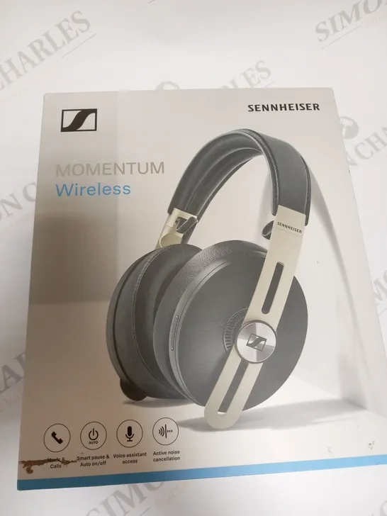 BOXED SENNHEISER MOMENTUM WIRELESS AROUND EAR HEADPHONES