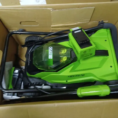 GREENWORKS 40V 35CM CUTTING WIDTH CORDLESS LAWNMOWER 