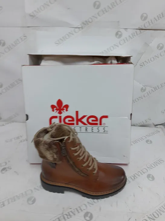 BOXED RIEKER FUR CUFF BOOTS BROWN SIZE 4