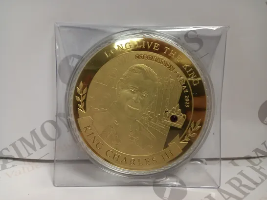 `LONG LIVE THE KING CORONATION` LARGE COLLECTABLE COIN