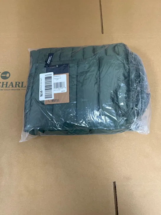 BAGGED THE NORTH FACE ACONCAGUA VEST IN THYME SIZE LARGE