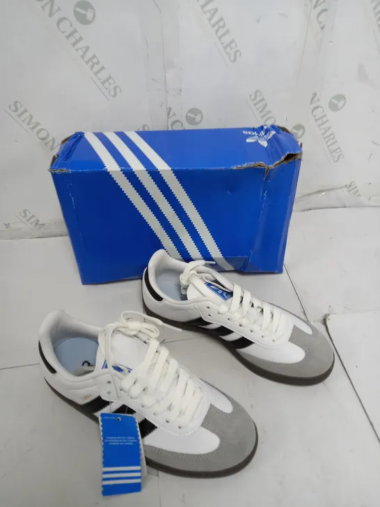 BOXED PAIR OF ADIDAS SAMBA OG UK 4 1/2