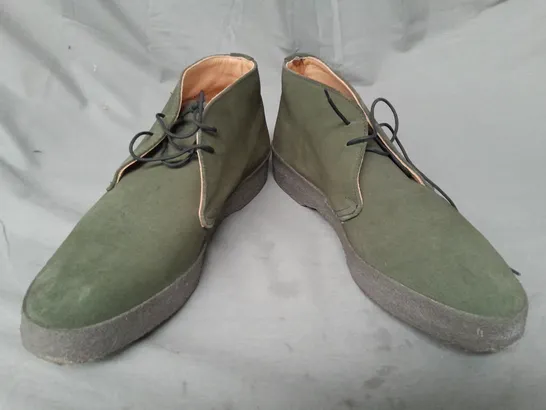 BOXED PAIR OF SANDERS SUEDE HI-TOP SHOES IN GREEN UK SIZE 9.5