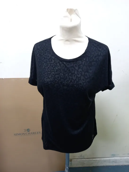 BIBA T-SHIRT IN BLACK SIZE 8 