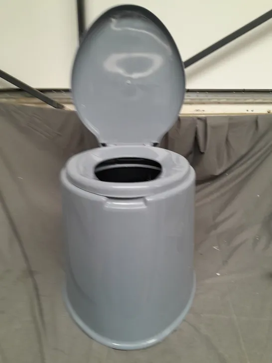 PORTABLE PLASTIC TOILET