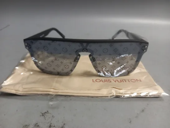 MEN'S LOUIS VUITTON WAIMEA SUNGLASSES