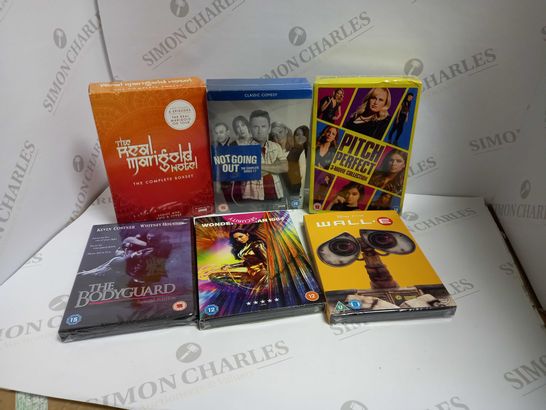LOT OF 12 ASSORTED DVDS & BOXSETS, TO INCLUDE NOT GOING OUT, PITCH PERFECT, WONDER WOMAN, ETC