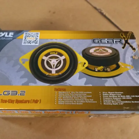 BOXED PYLE PLG3.2 3.5" 120W TWO WAY SPEAKER PAIR