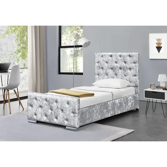 BOXED LUTHER UPHOLSTERED BED FRAME - SILVER CRUSHED VELVET // SIZE: 5FT KING (3 BOXES)