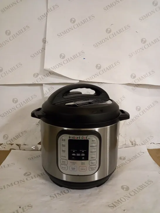 INSTANT POT DUO SMART PRESSURE COOKER