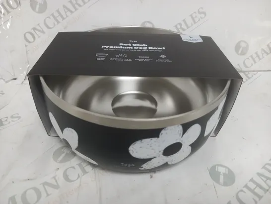 BOX OF APPROXIMATELY 6 PET CLUB PREMIUM DOG BOWLS IN BLACK W. DAISY PATTERN SIZE L