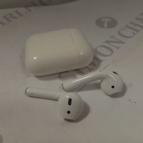 DESIGNER AIRPODS IN THE STYLE OF APPLE