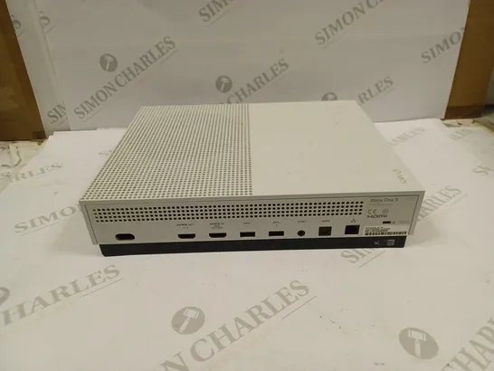 XBOX ONE S - WHITE 