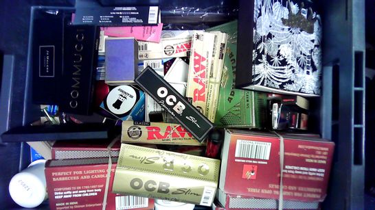 LOT OF LARGE QUANTITY OF SMOKING PRODUCTS AND ACCESSORIES 