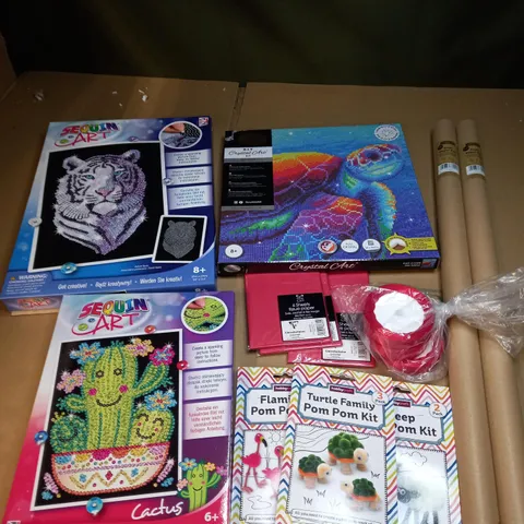 LOT OF APPROXIMATELY 10 ARTS AND CRAFTS ITEMS TO INCLUDE SEQUIN ART, POM POM KIT, KRAFT PAPER ROLL ETC