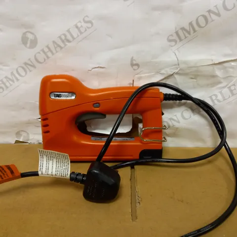 TACWISE 1038 STAPLE GUN