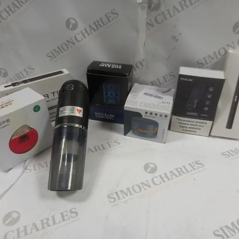 APPROXIMATELY 20 ASSORTED ITEMS TO INCLUDE DESKTOP CLEANER, SMOK NARD 2 KIT, DOG BARK CONTROL DEVICES, ETC