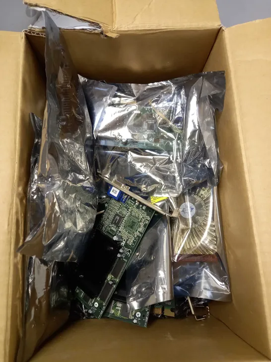 BOX OF ASSORTED COMPUTER PARTS 