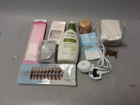 BOX OF APPROXIMATELY 15 COSMETIC ITEMS TO INCLUDE MOISTURISER, COTTON BUDS, AND NAILS ETC. 