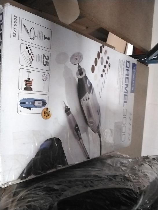 BOXED DREMEL 3000 MULTI TOOL WITH VARIABLE SPEED