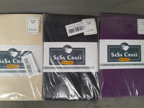 BOX OF APPROXIMATELY 15 ASSORTED SASA CRAZE BEDDING ITEMS IN VARIOUS STYLES AND COLOURS