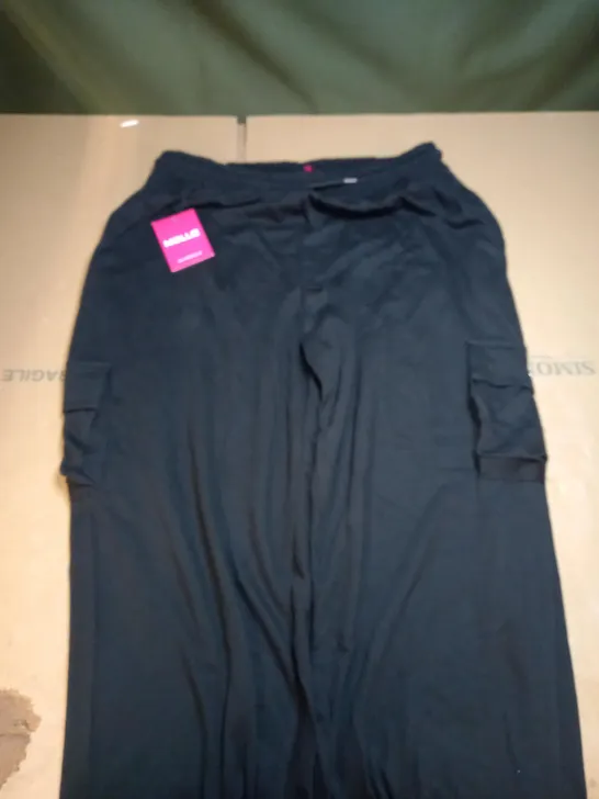 MOLLIE BLACK DRAWSTRING JOGGING PANTS - SIZE 20