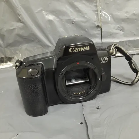 CANON EOS1000F CAMERA 