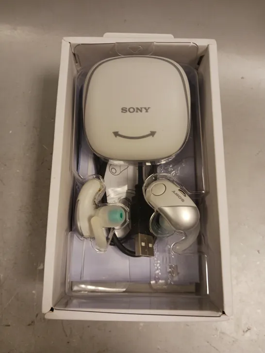 BOXED SONY WF-SP700N WIRELESS EARPHONES 