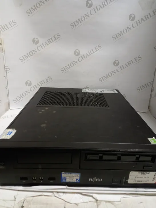 FUJITSU ESPRIMO E420 DESKTOP PC