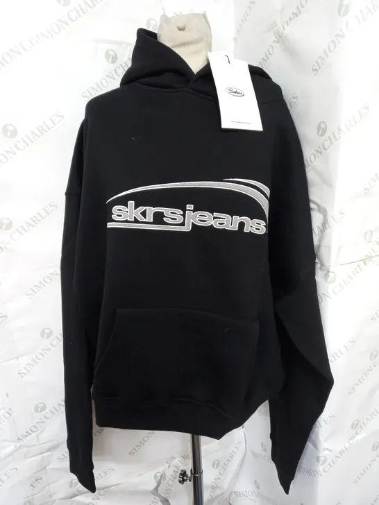 SEEKERS EMBROIDERED STATEN LOGO HOODIE IN BLACK SIZE L