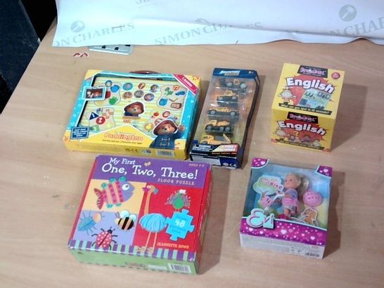 LOT OF APPROXIMATELY 5 ASSORTED TOY AND GAME ITEMS TO INCLUDE ADVENTURE FORCE STREET MACHINE SET, MY FIRST FLOOR PUZZLE, BRAINBOX ENGLISH GAME SET ETC