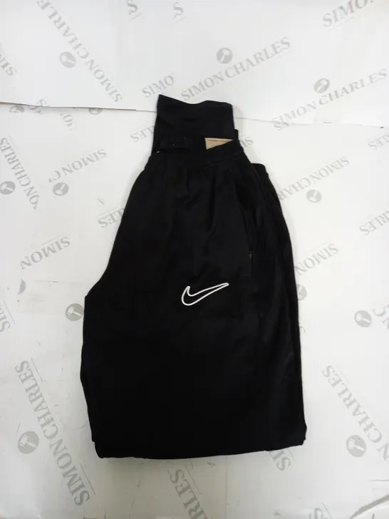 NIKE CASUAL TRACKSUIT BOTTOMS SIZE L