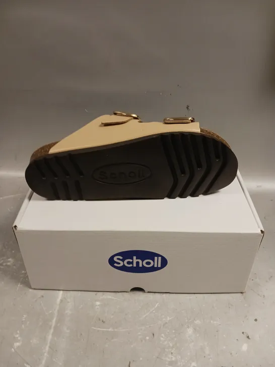 BOXED PAIR OF SCHOLL LEATHER SOFTSTEP OPEN TOE SHOES - 7