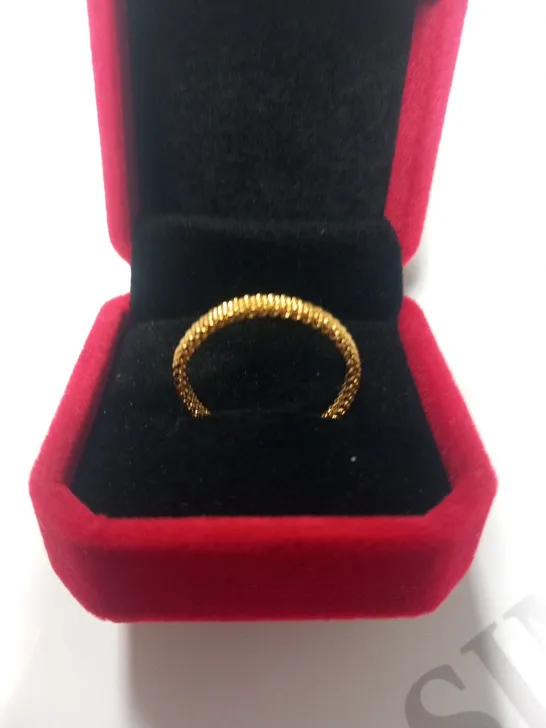 BERING GOLD PLATED MESH INNER RING SIZE 9