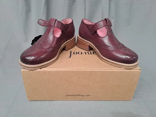 BOXED PAIR OF JOANIE GRENOBLE SHOES IN OX BLOOD UK SIZE 3